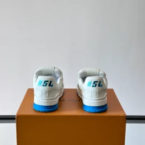 Louis Vuitton Trainer Sneakers - LS315