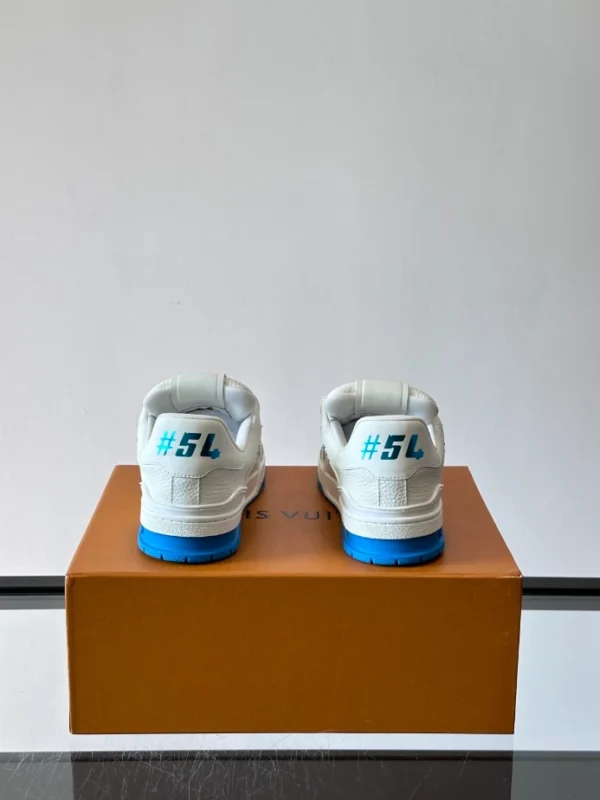 Louis Vuitton Trainer Sneakers - LS315