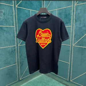 Louis Vuitton x Nigo Intarsia Jacquard Heart Crewneck - LT132