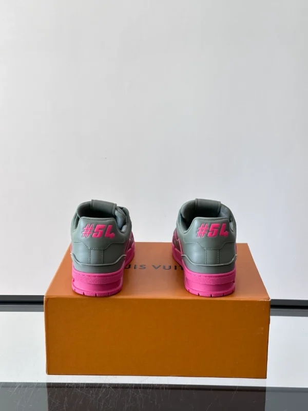 Louis Vuitton Trainer Sneakers - LS317