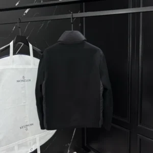 Moncler Down Jacket - MK088