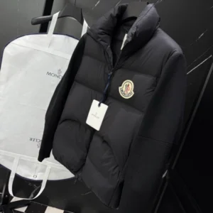 Moncler Down Jacket - MK088