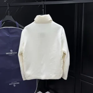 Moncler Down Jacket - MK089