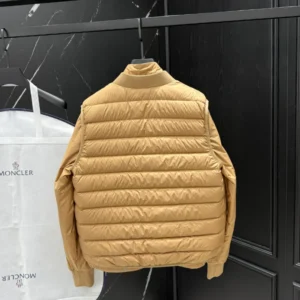 Moncler Jacket - MK090