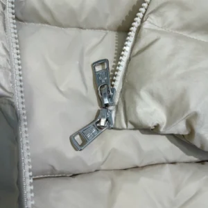 Moncler Jacket - MK092