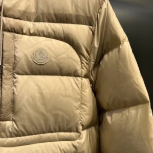 Moncler Jacket - MK092