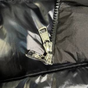 Moncler Jacket - MK093