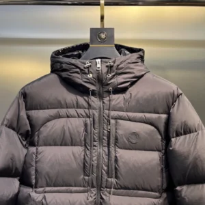 Moncler Jacket - MK093
