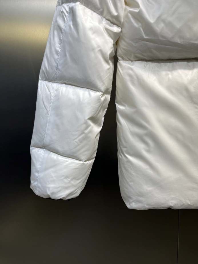 Moncler Jacket - MK094