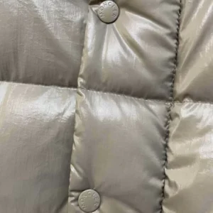 Moncler Jacket - MK096