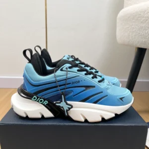 Dior B44 Blade Lewis Hamilton Gradient Blue - DS168