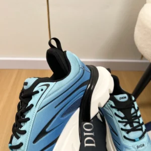Dior B44 Blade Lewis Hamilton Gradient Blue - DS168