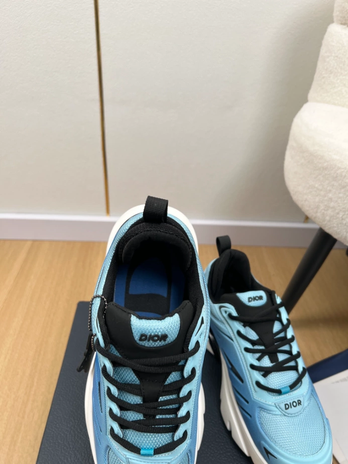 Dior B44 Blade Lewis Hamilton Gradient Blue - DS168