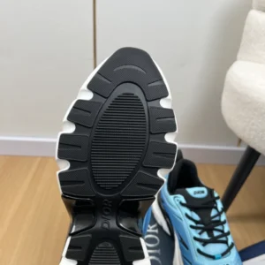 Dior B44 Blade Lewis Hamilton Gradient Blue - DS168