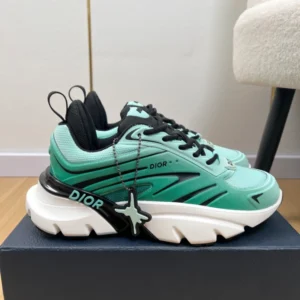 Dior B44 Blade Lewis Hamilton Gradient Green - DS169