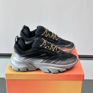 Dior B44 Blade Sneaker Gradient Black and Silver-Tone - DS163