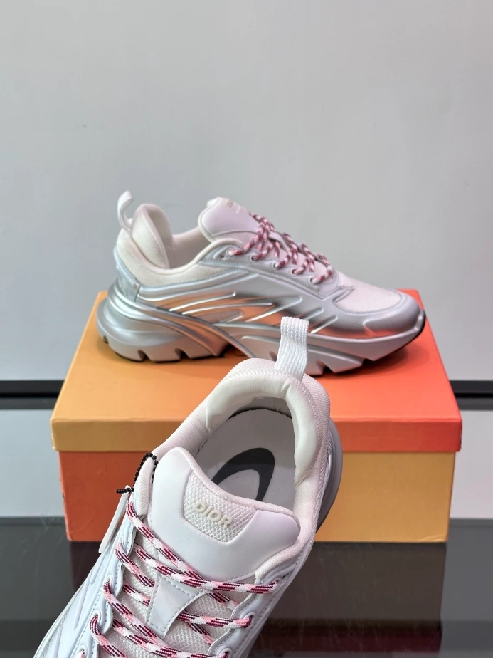 Dior B44 Blade Sneaker Gradient White and Silver-Tone - DS162