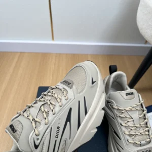 Dior B44 Blade Sneaker White Technical Mesh and Beige Technical Fabric - DS172