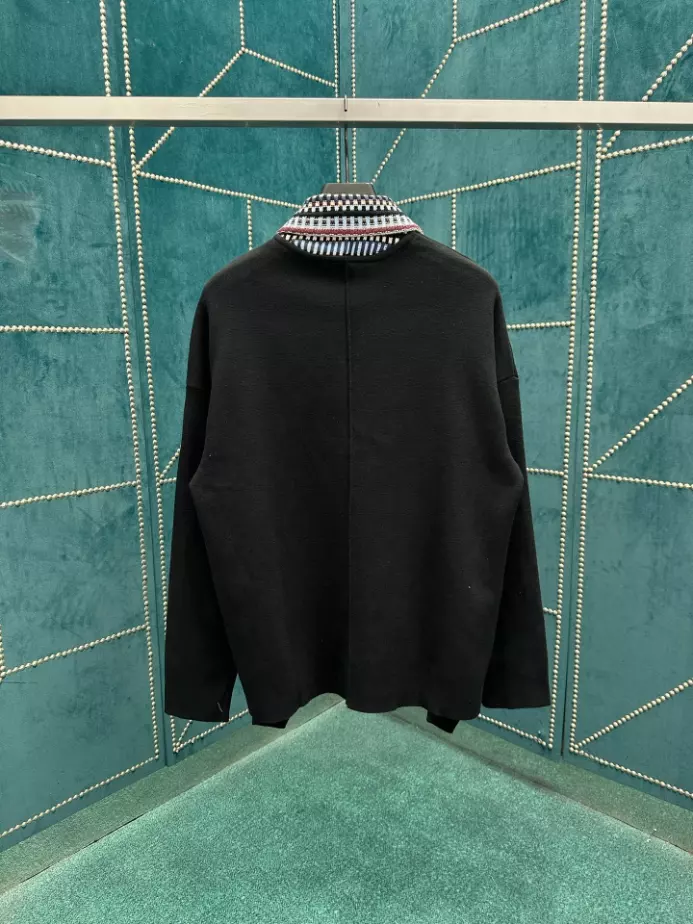 Louis Vuitton Knit Bomber - LK55