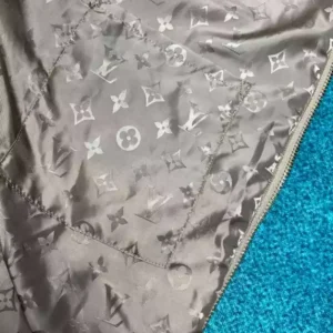 Louis Vuitton Leather Patch Fleece Blouson - LK58