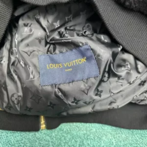 Louis Vuitton Leather Patch Fleece Blouson - LK59