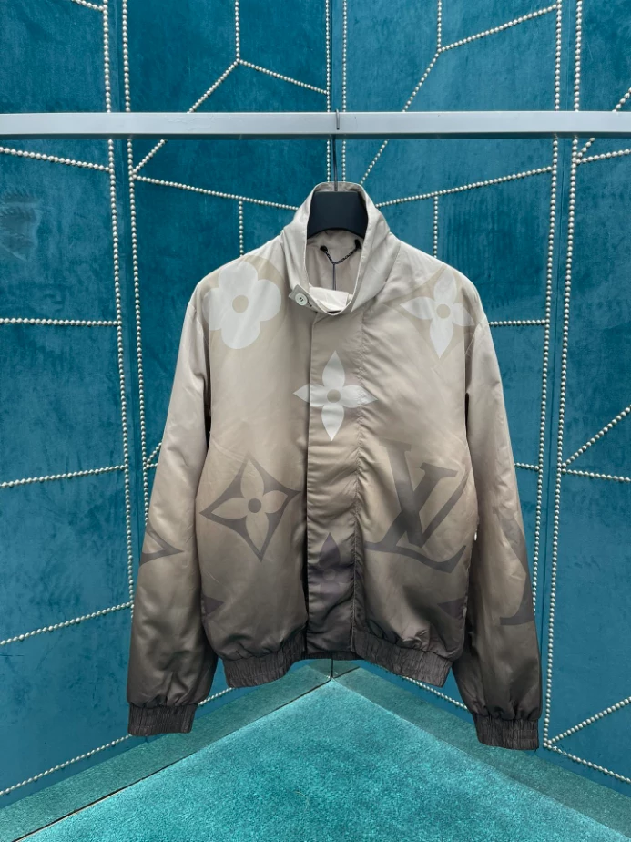 Louis Vuitton Monogram Printed Light Nylon Windbreaker - LK47