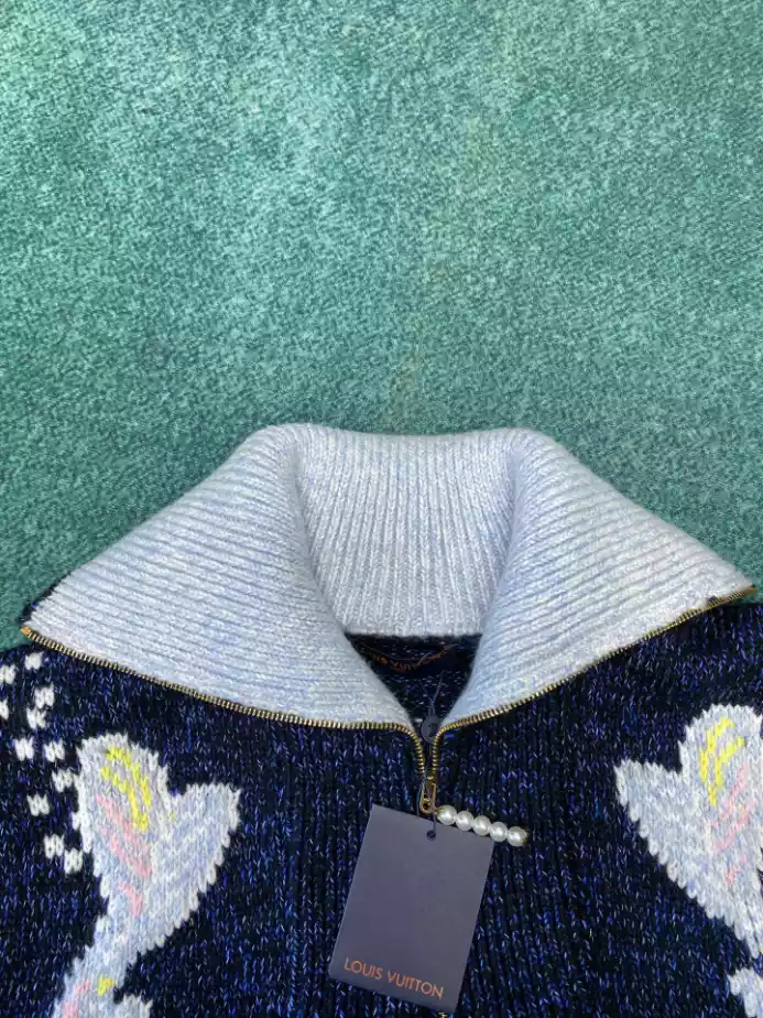 Louis Vuitton Zippered Knitted Blouson - LK50