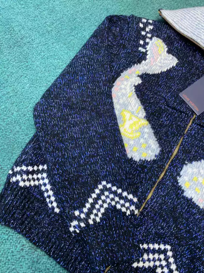 Louis Vuitton Zippered Knitted Blouson - LK50