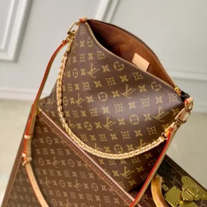 Louis Vuitton Multipass Monogram Canvas - LH133