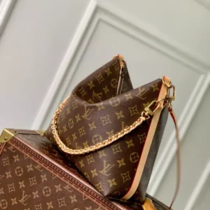 Louis Vuitton Multipass Monogram Canvas - LH133
