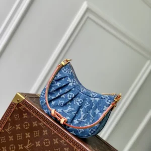 Louis Vuitton Pochette Valley Monogram Denim - LH118