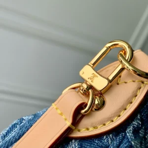 Louis Vuitton Pochette Valley Monogram Denim - LH118