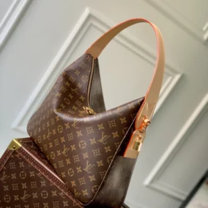 Louis Vuitton Slouchy MM Monogram - LH131
