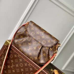 Louis Vuitton Sunset Monogram Canvas - LH127