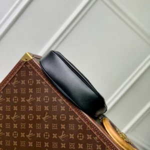 Louis Vuitton Sunset Vibe Handbag - LH128